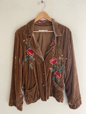 JOHNNY WAS Rich Brown Velvet Jacket with Brass Buttons; XL; RUNS SMALL! NWOT!